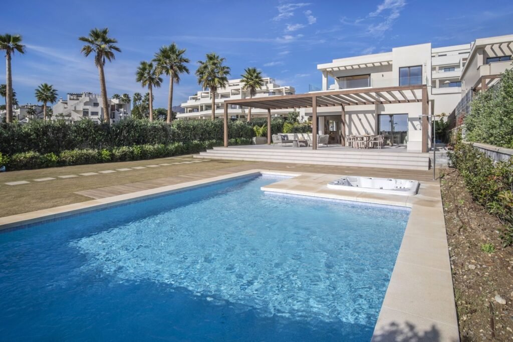 4 Bed Detached Villa for Sale in New Golden Mile – Frontline Beach Living