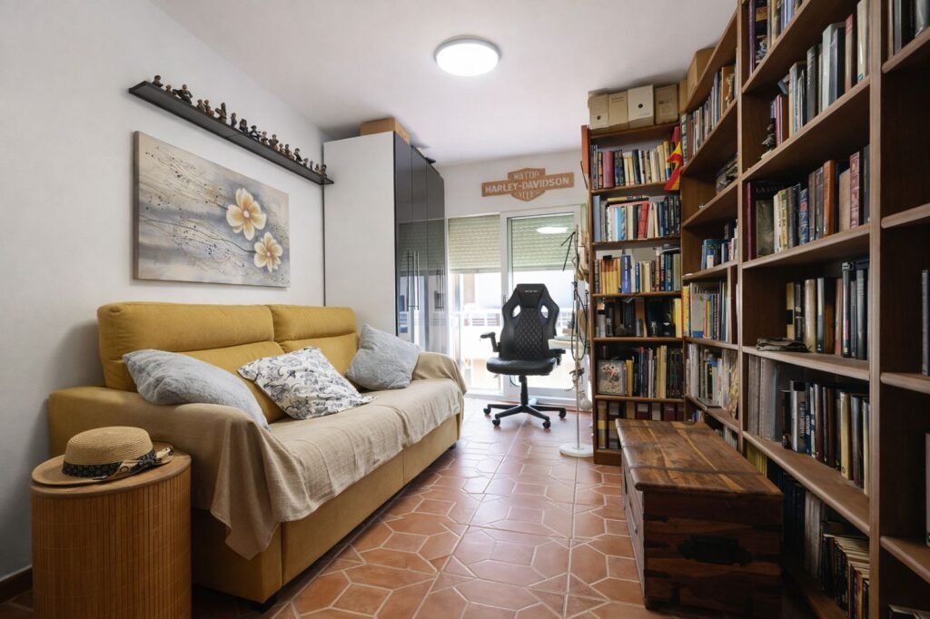 3 Bed Middle Floor Apartment for Sale in Estepona – Beachfront Renovation Opportunity