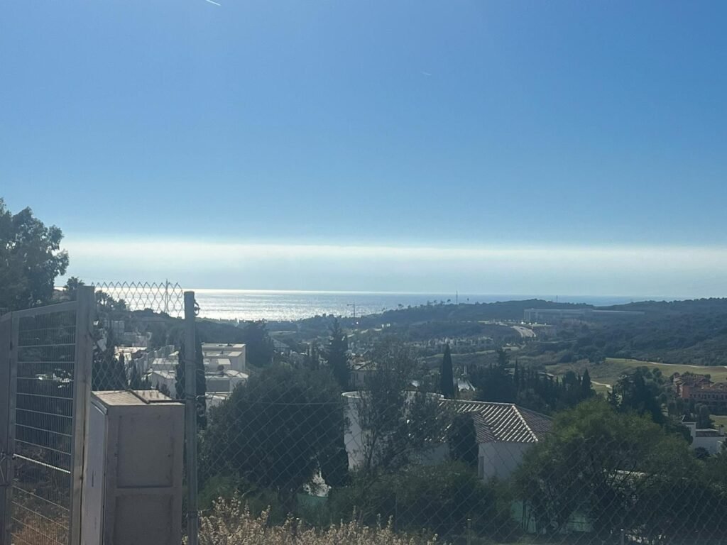 Residential Plot for Sale in Estepona – Valleromano Golf, Sea & Gibraltar Views