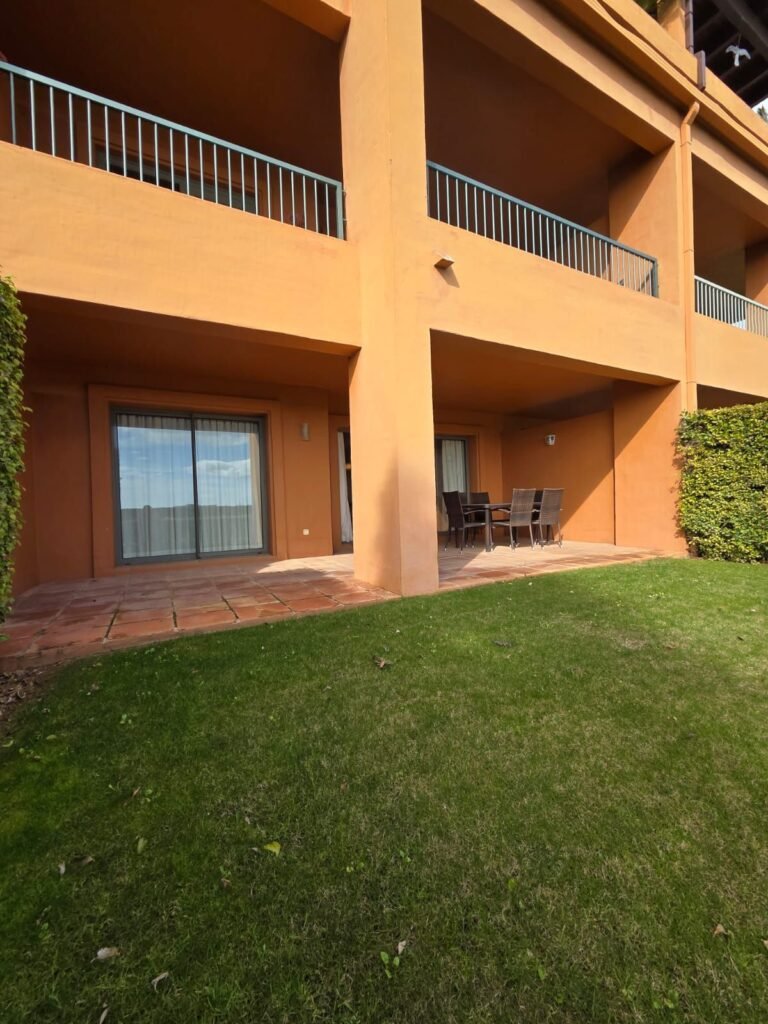 2 Bed Ground Floor Apartment for Sale in Estepona – Heated Pool & 35 m² Terrace