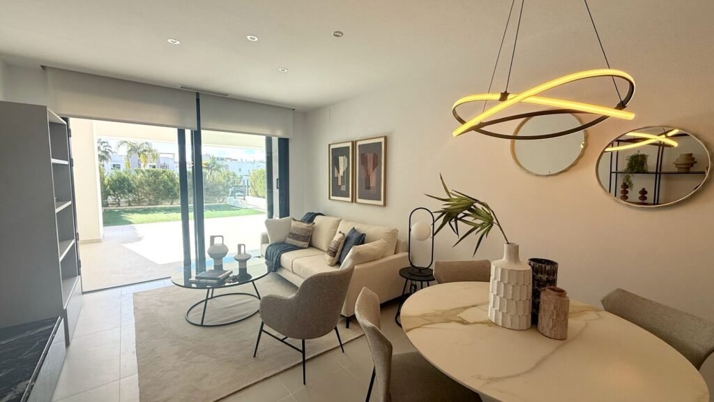 2 Bed Ground Floor Apartment for Sale in Cancelada – Garden, Pool & Parking