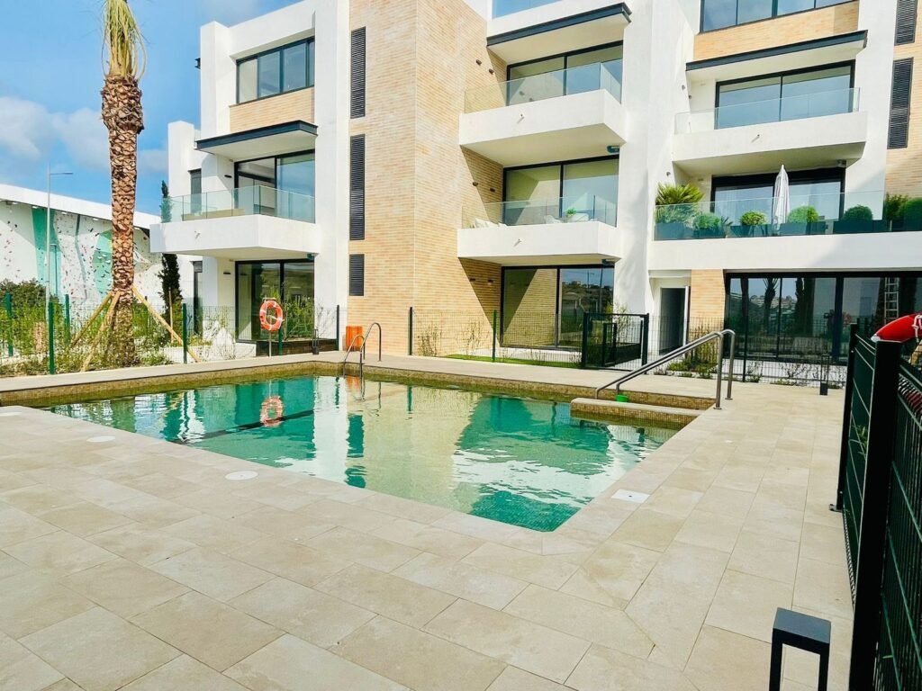 2 Bed Penthouse for Sale in Estepona – Brand-New Home with Private Terrace