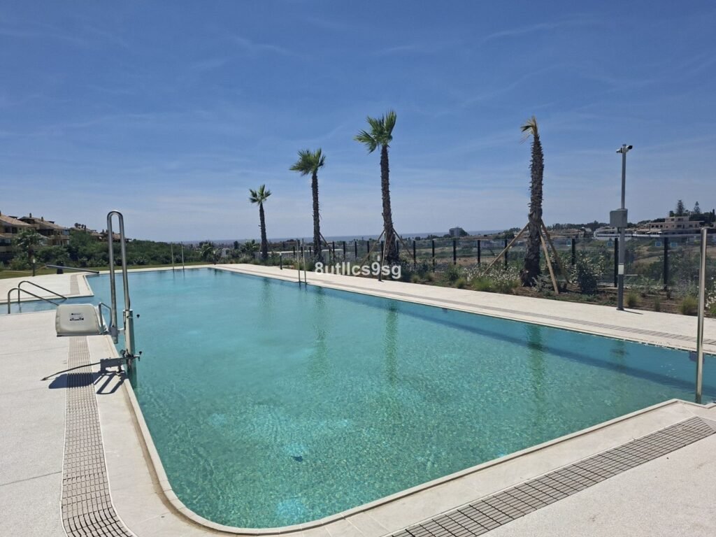 3 Bed Penthouse for Sale in Estepona – Corner Home with Sea Views