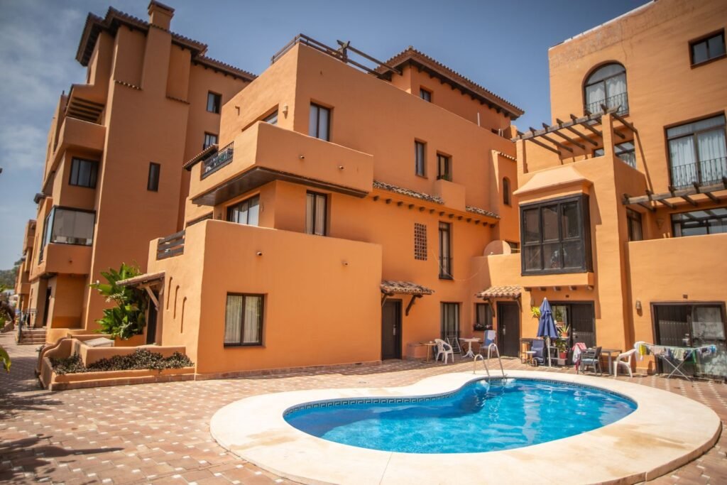2 Bed Middle Floor Apartment for Sale in Cancelada – Renovated Sea View Home