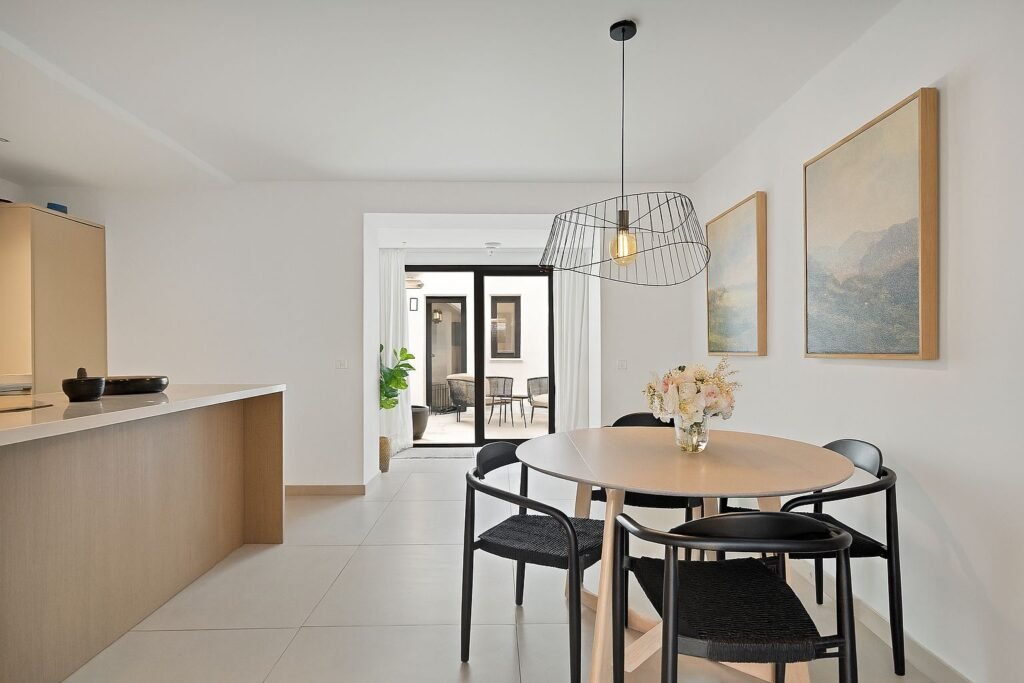 2 Bed Ground Floor Apartment for Sale in Estepona – Refurbished with Private Patio