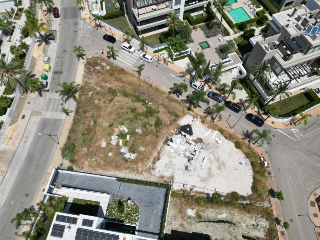 Residential Plot for Sale in Cancelada – South-Facing with Villa Plans