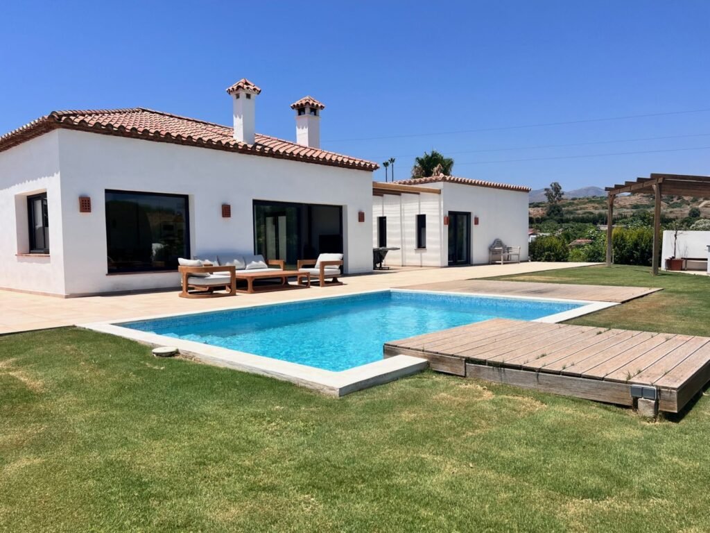 3 Bed Detached Villa for Sale in New Golden Mile – Orchard, Pool & Sauna