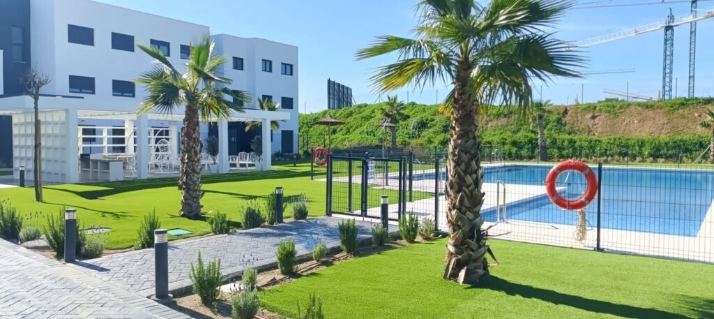 2 Bed Ground Floor Apartment for Sale in Estepona – Garden & Pool Views