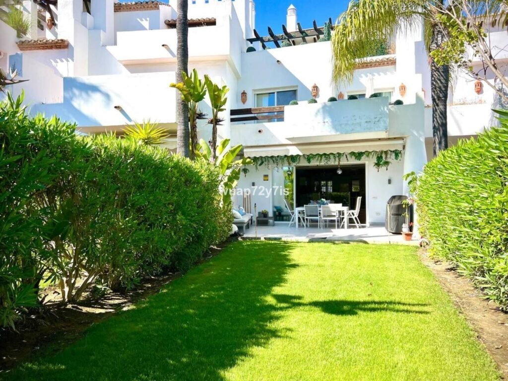 4 Bed Townhouse for Sale in Estepona – Private Garden, Jacuzzi & Beachside Setting