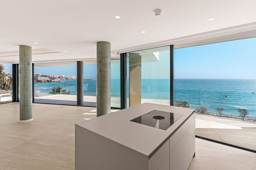 4 Bed Penthouse Duplex for Sale in Estepona – Frontline Beach Living with Private Pool