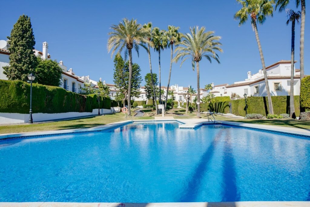 3 Bed Townhouse for Sale in Bel Air – Sea-View Roof Terrace