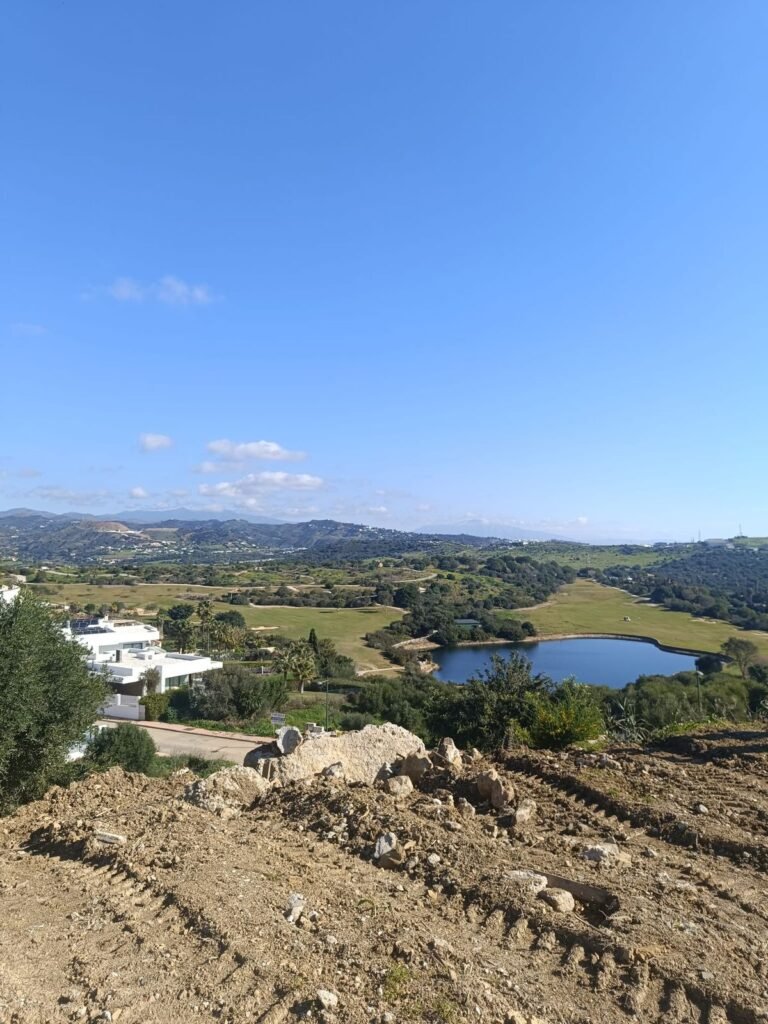 Residential Plot for Sale in Valle Romano – 490 m² Urban Plot