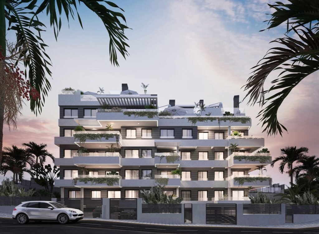 2 Bed Ground Floor Apartment for Sale in Estepona – 100m from Beach & Port