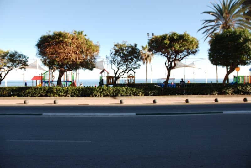 Shop for Sale in Estepona – 550 m² Paseo Marítimo Premises