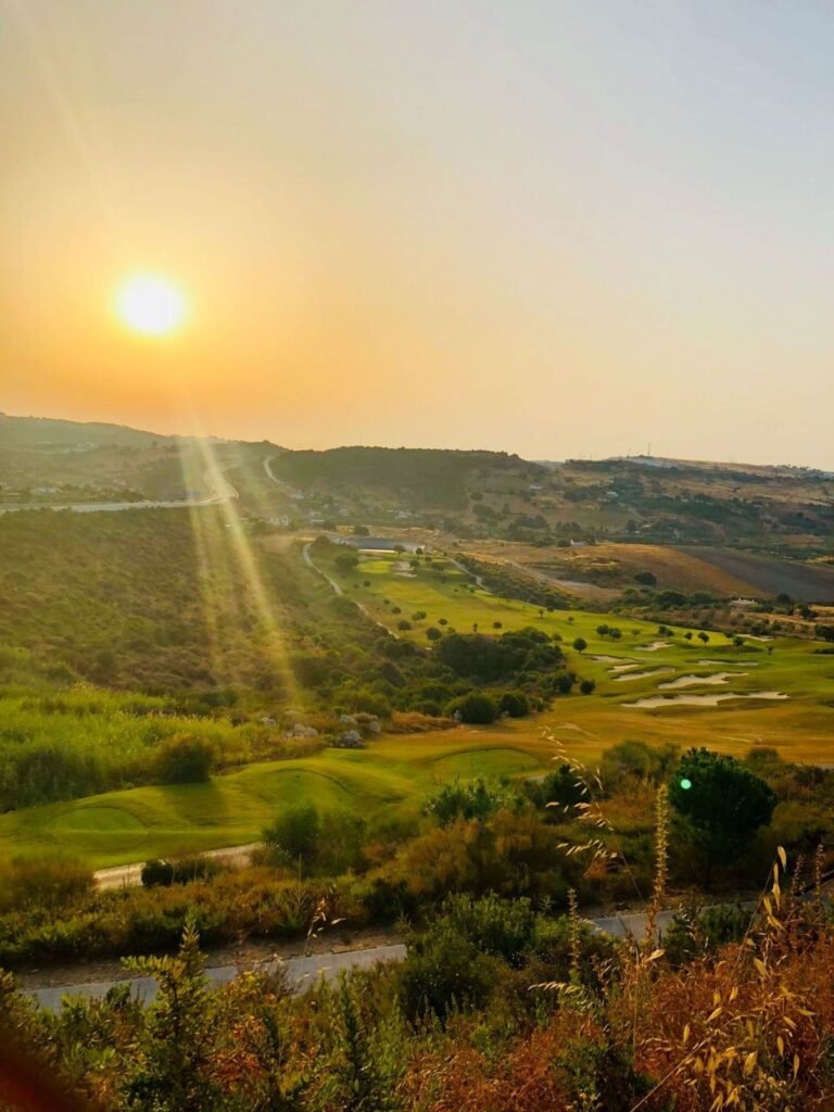 2 Bed Middle Floor Apartment for Sale in Valle Romano – Golf Setting with Terrace