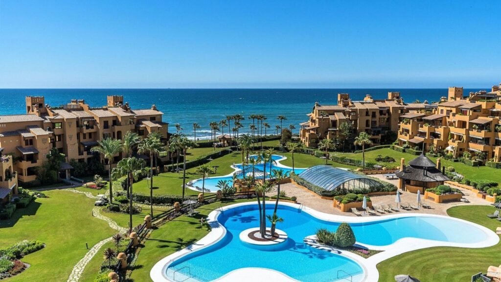 3 Bed Middle Floor Apartment for Sale in Estepona – Frontline Luxury