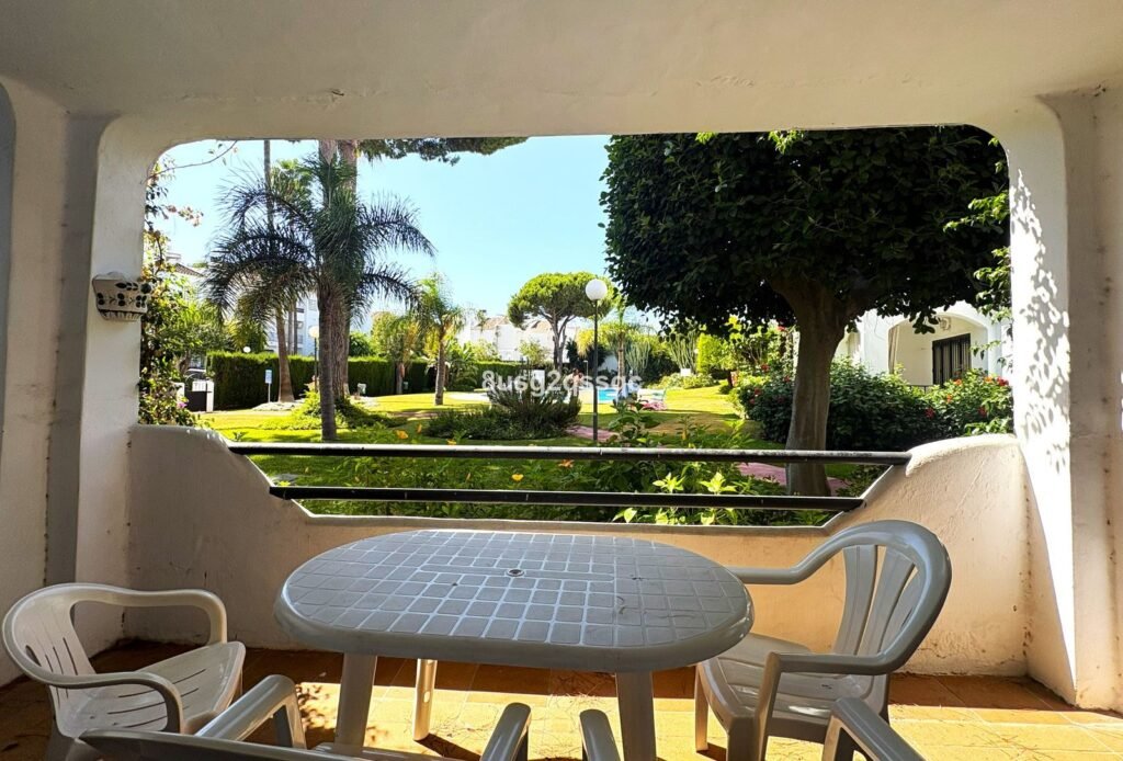 3 Bed Ground Floor Apartment for Sale in Costalita – Beachside with Pool Views
