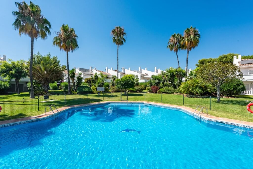 3 Bed Townhouse for Sale in Bel Air – Corner Home with Large Private Garden