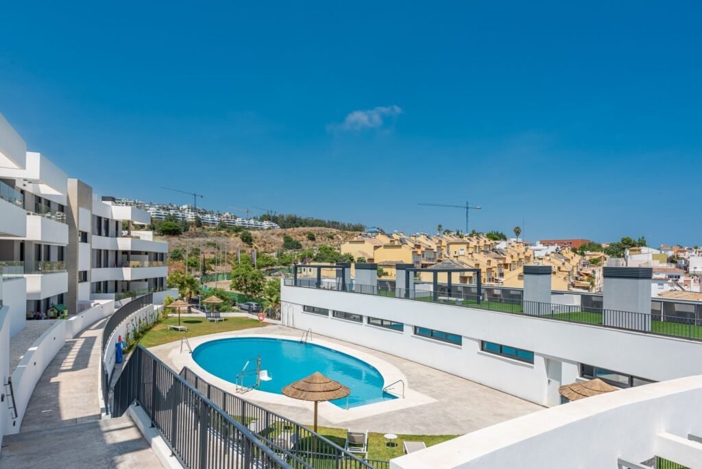 2 Bed Ground Floor Apartment for Sale in Estepona – Garden & Resort Facilities