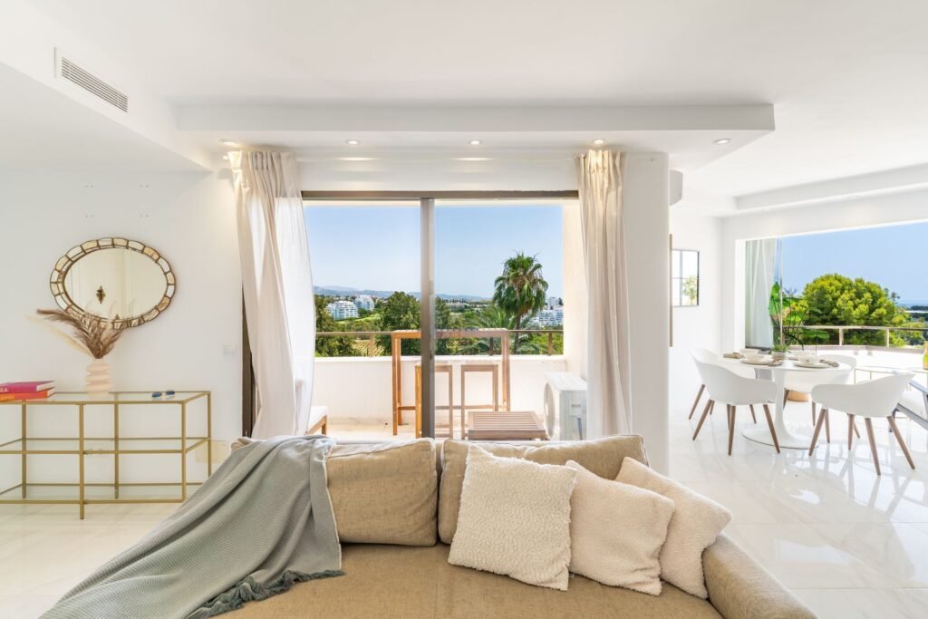 2 Bed Ground Floor Apartment for Sale in Atalaya – Refurbished Corner Home with Sea Views
