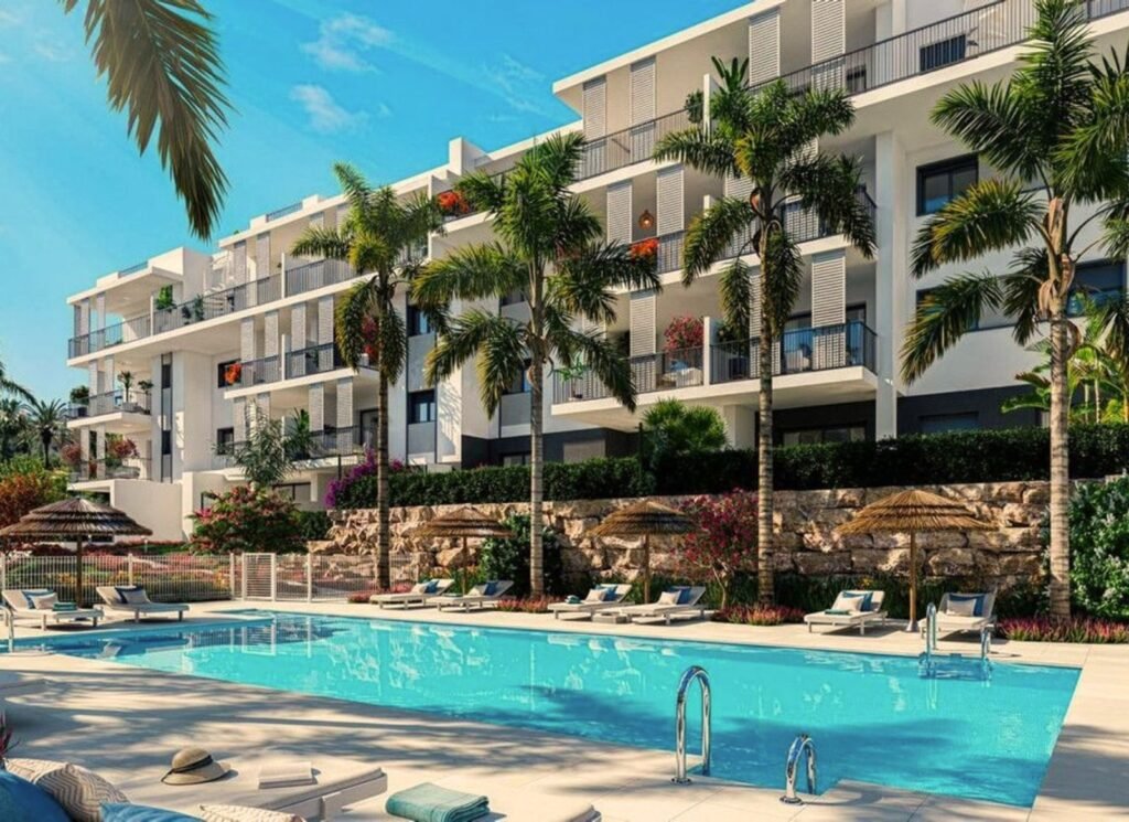 2 Bed Middle Floor Apartment for Sale in Estepona – Isidora Living Near Beach