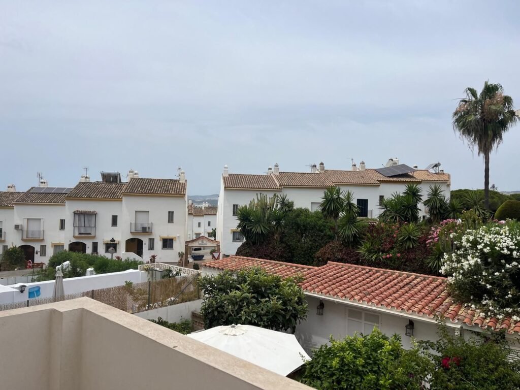 3 Bed Ground Floor Apartment for Sale in Estepona – Refurbished with Garden & Pool