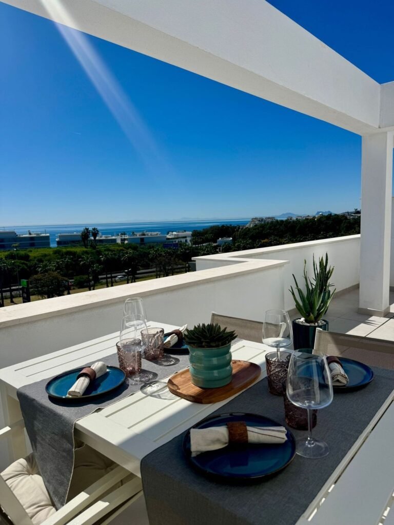 2 Bed Penthouse for Sale in Estepona – South-Facing Sea Views