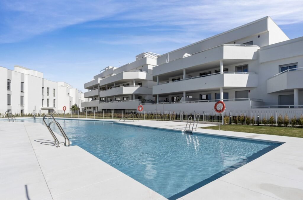 3 Bed Middle Floor Apartment for Sale in Cancelada – Brand-New & Furnished