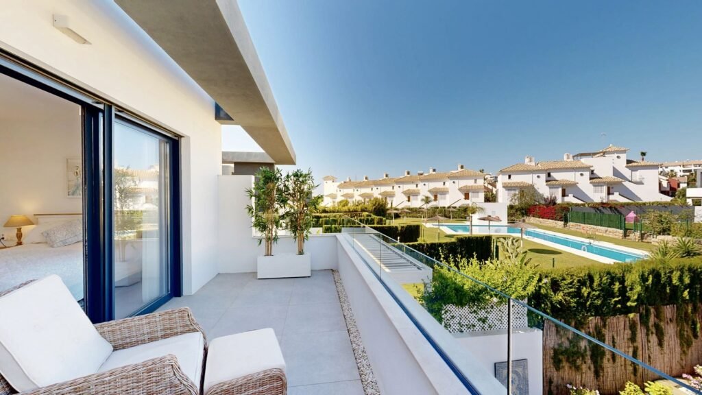 4 Bed Semi-Detached House for Sale in New Golden Mile – Private Garden & Pool