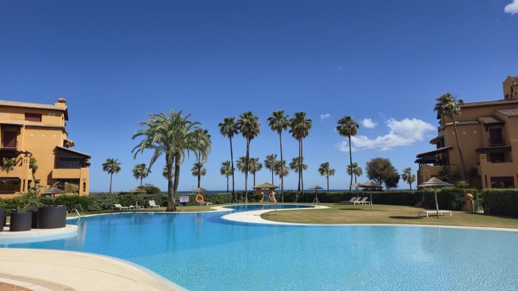 3 Bed Middle Floor Apartment for Sale in Estepona – Frontline Beach Luxury
