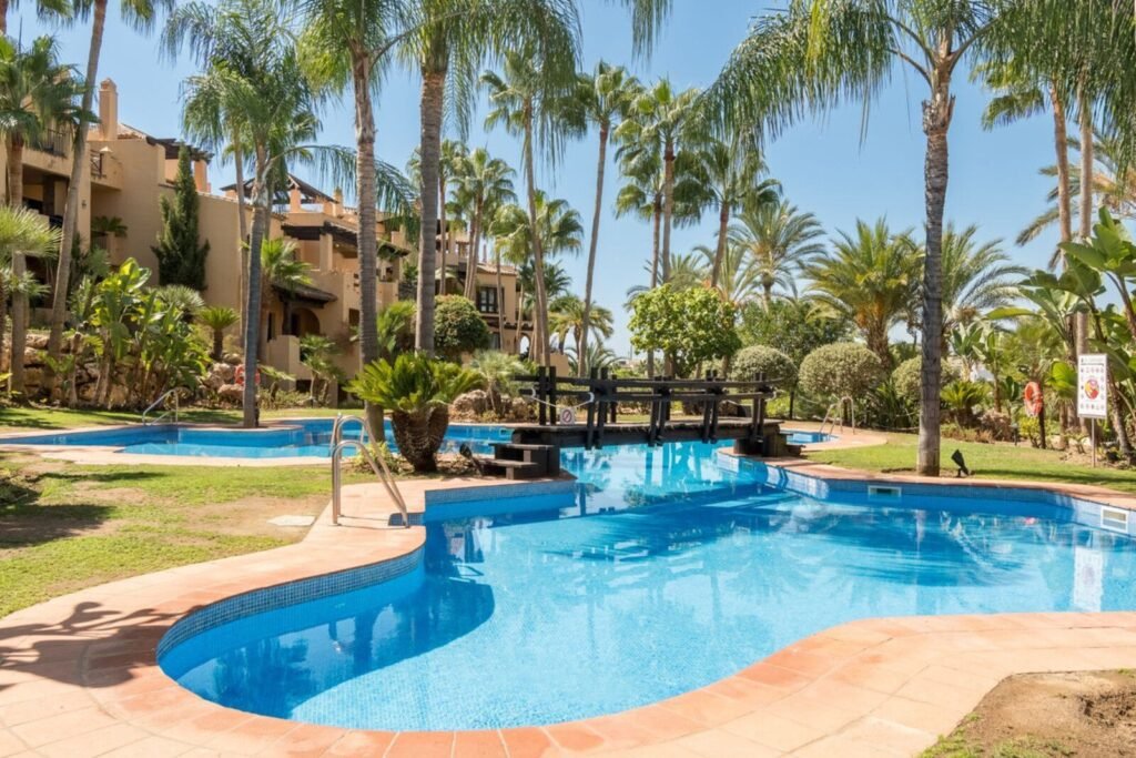 2 Bed Middle Floor Apartment for Sale in Estepona – Private Terrace & 3 Pools
