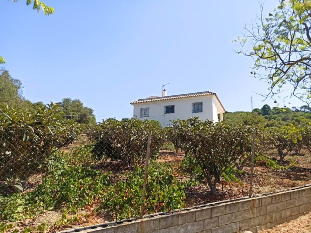 3 Bed Finca – Cortijo for Sale in Estepona – Panoramic Mountain Views