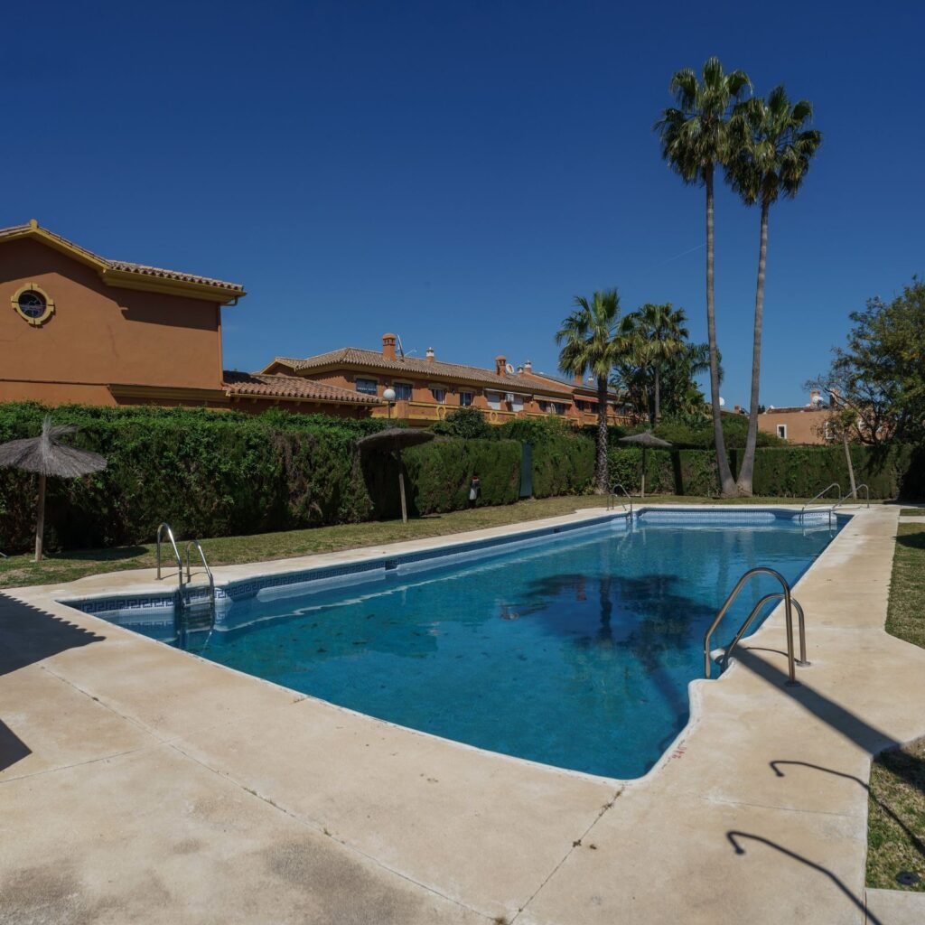 4 Bed Townhouse for Sale in Atalaya – Renovated Home with Tourist Licence
