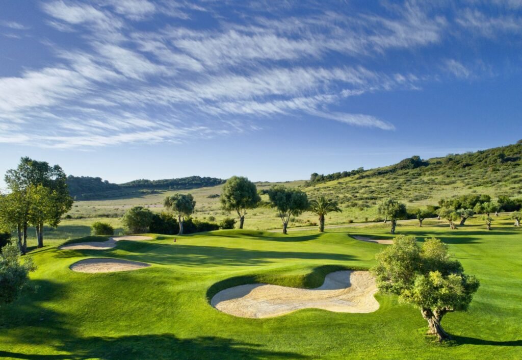 Land for Sale in Estepona – 656.7 m² Golf Plot