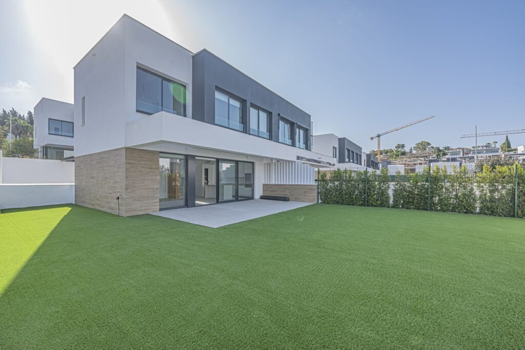 4 Bed Semi-Detached House for Sale in Atalaya – Corner Home with Large Garden