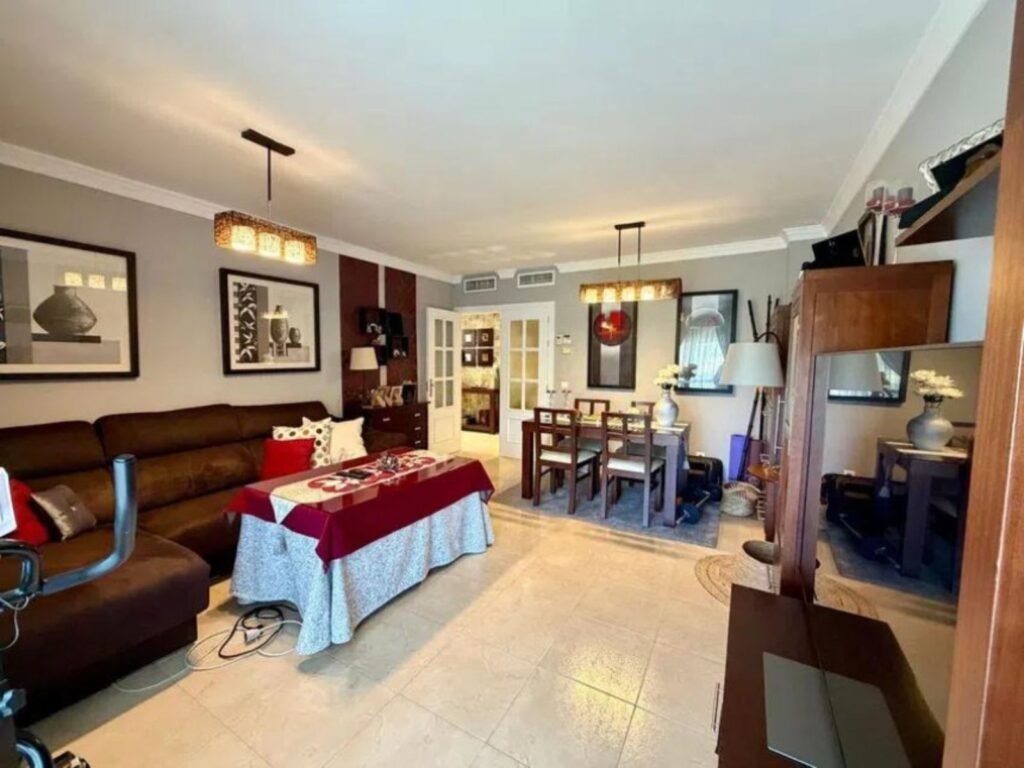 4 Bed Penthouse for Sale in Estepona – 150 m² with 40 m² Terrace