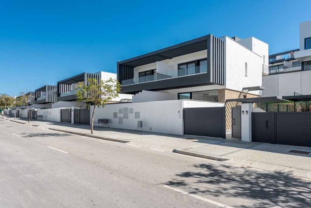 3 Bed Semi-Detached House for Sale in Atalaya – Private Garden & West-Facing
