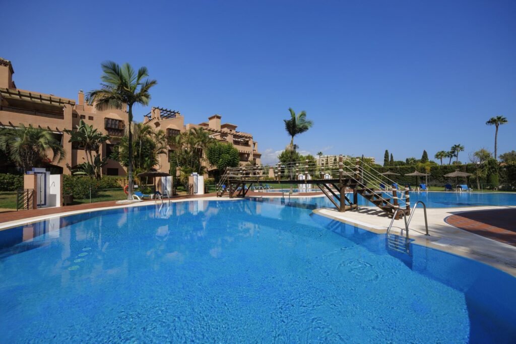 5 Bed Penthouse Duplex for Sale in Estepona – Private Roof Terrace & Resort Facilities