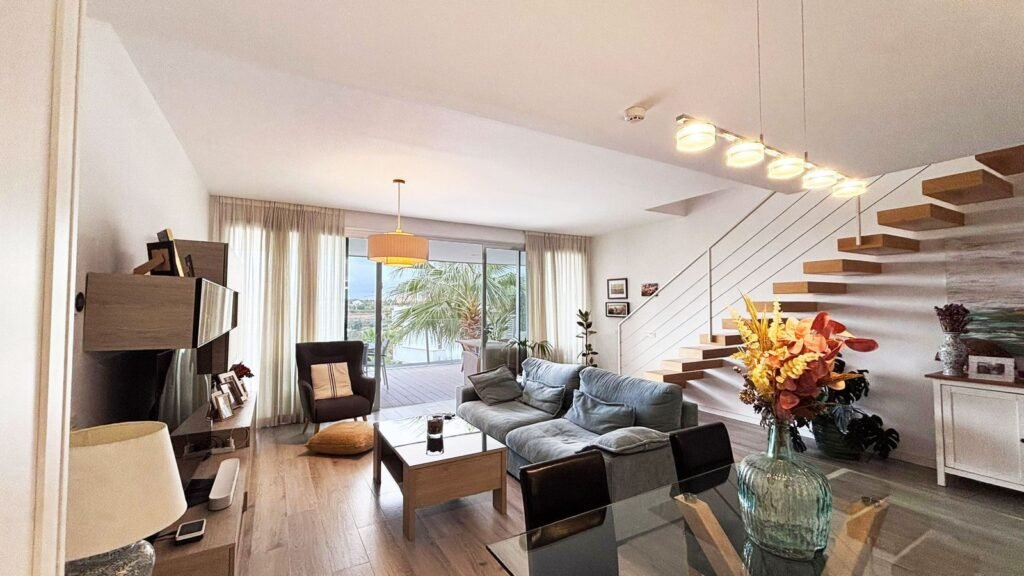 3 Bed Townhouse for Sale in Cancelada – Rooftop Solarium, Pool & Clubhouse