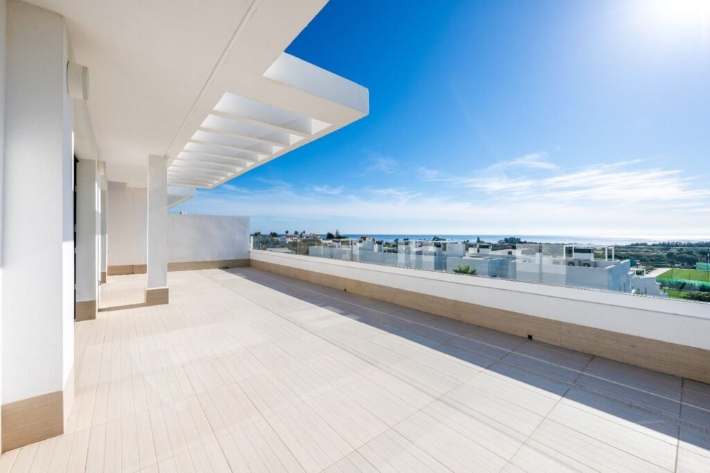 3 Bed Penthouse Duplex for Sale in Estepona – Sea Views & Private Solarium