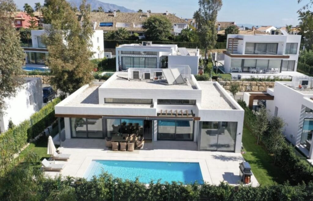 4 Bed Detached Villa for Sale in Atalaya – Contemporary Home with Private Pool
