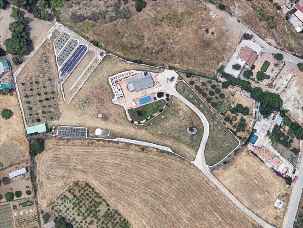 3 Bed Finca – Cortijo for Sale in Estepona – Country Setting with Pool & Sea Views