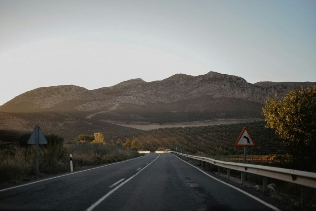 Estepona Town Hall Launches New Asphalt Plan for Over €6.3 Million to Improve 74 Streets